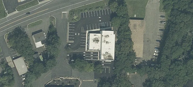 Fee Simple NNN Bank Building