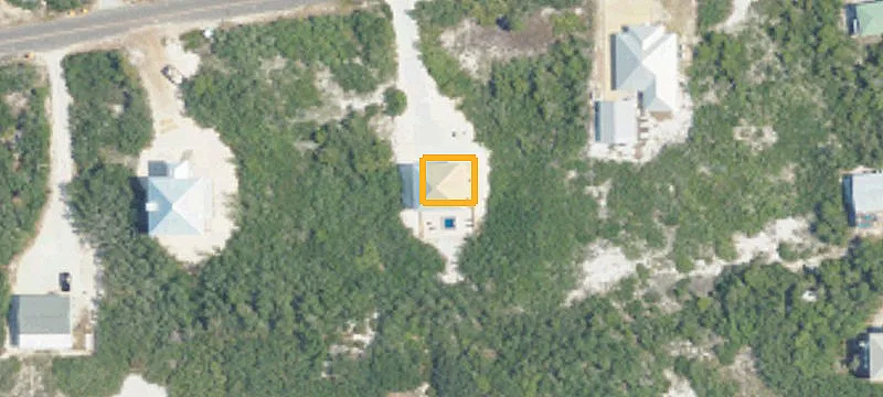 Elongated Residential Lot with Deeded Access