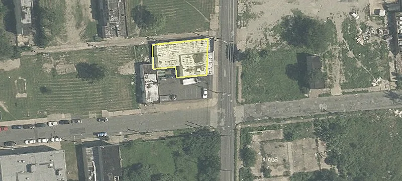 Flex Warehouse with Drive-In Door
