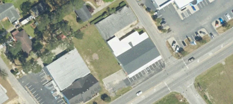 Freestanding Retail Showroom and Warehouse