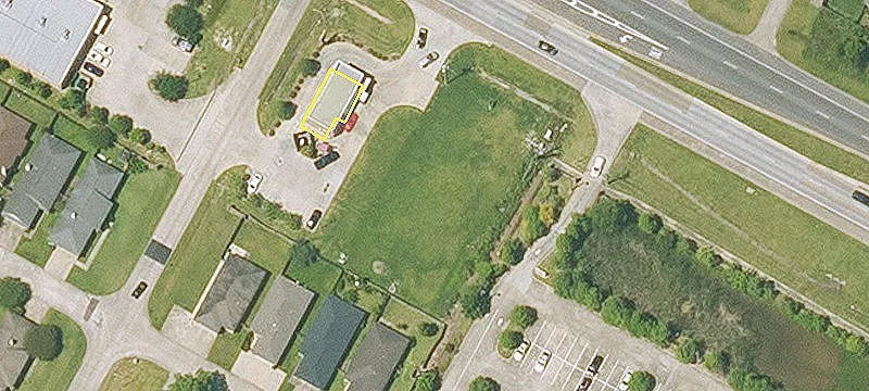 Commercial Land Lot on Burbank Drive