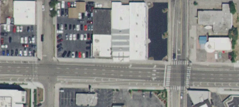 Retail Building with Warehouse Space
