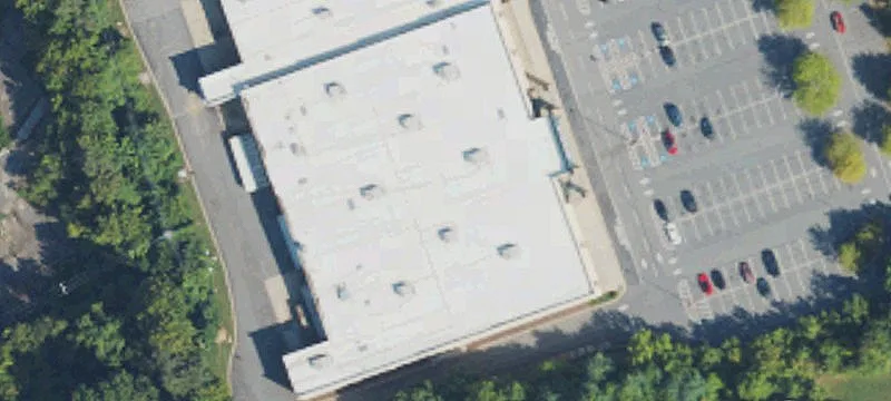 Shopping Center with Big-Box Anchors