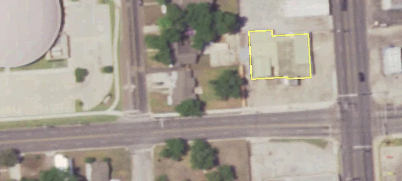 Updated Retail Storefront Property