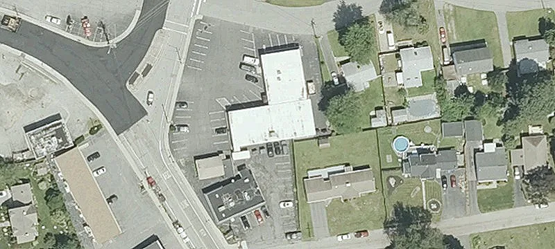 Three-Unit Retail Property