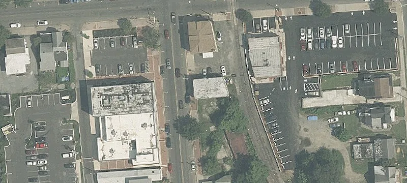 Mixed-Use Live-Work Building