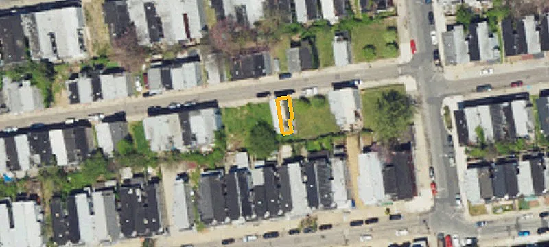 Zoned Residential Lot with 14-Foot Frontage