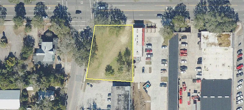 Vacant Commercial Corner Lot