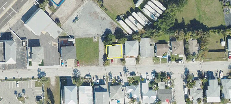 Vacant Land Lot Near Beach