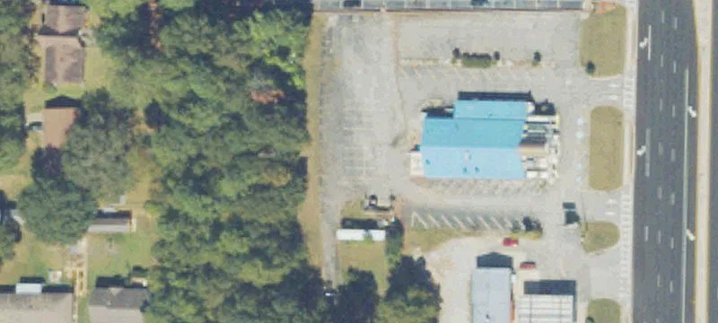 Restaurant Property with Multiple Entrances