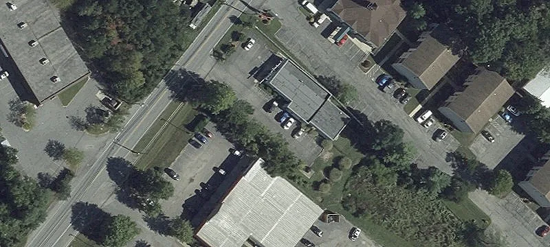Free-Standing Retail Office with Animal Care Buildout