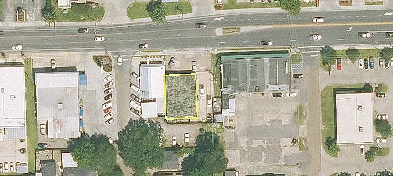 Standalone Retail Building