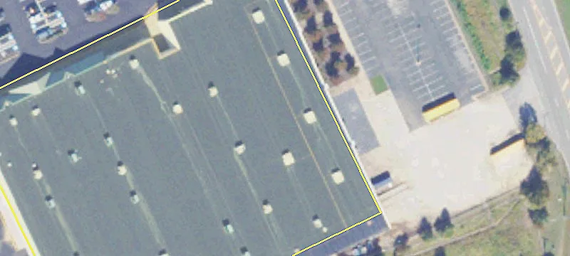 Retail Shopping Center with Major Frontage