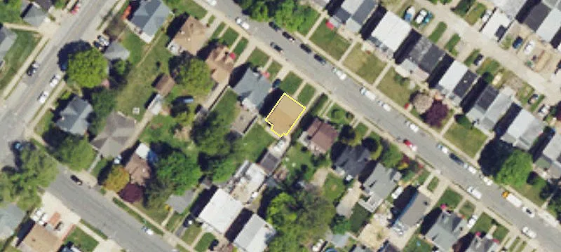 Updated Duplex with Garage Parking