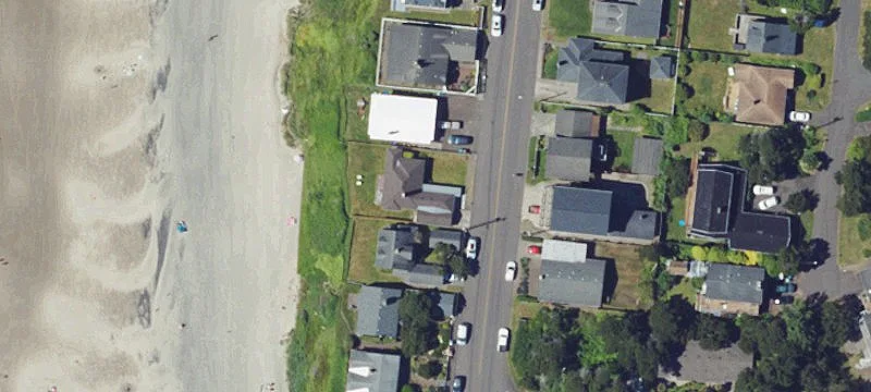 Oceanfront Duplex with Separate Entrances