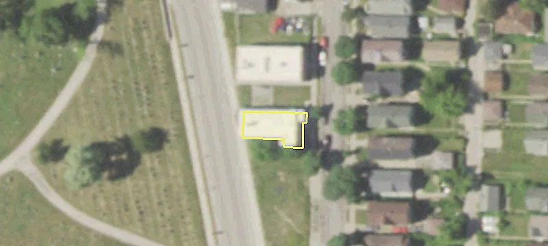 Well Maintained Six-Unit Brick Building