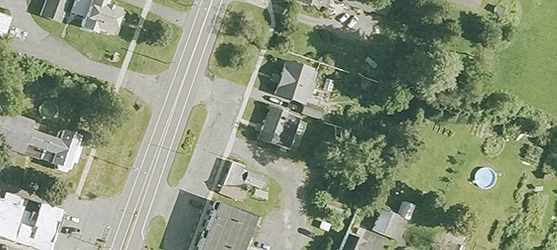 Verizon Net-Leased Brick Storefront