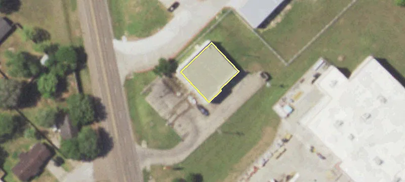 Highway-Fronted Commercial Lot