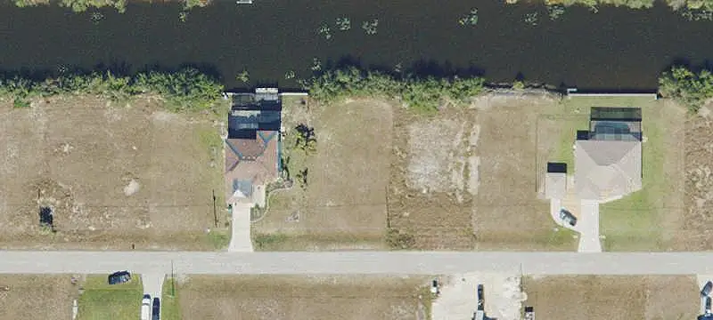Residential Buildable Waterfront Lot