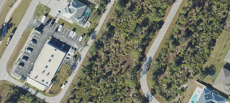 Oversized Waterfront Home Lot