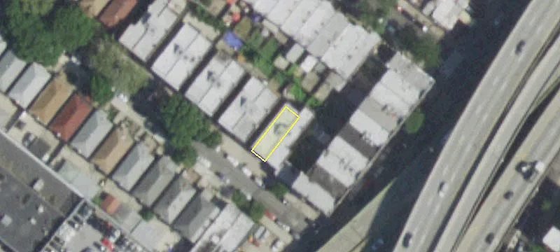 6-Unit Brick Apartment Building