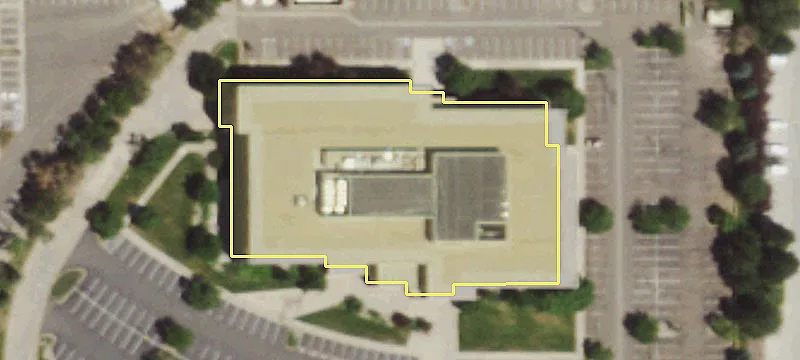 Single-Tenant Retail Building