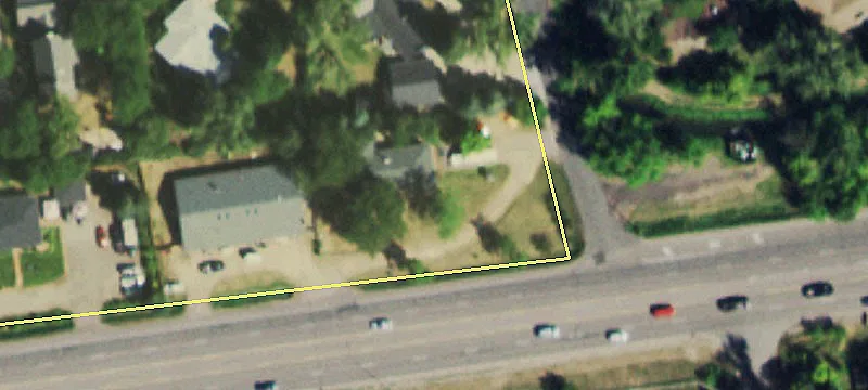 Multi-Tenant Office and Retail Suites