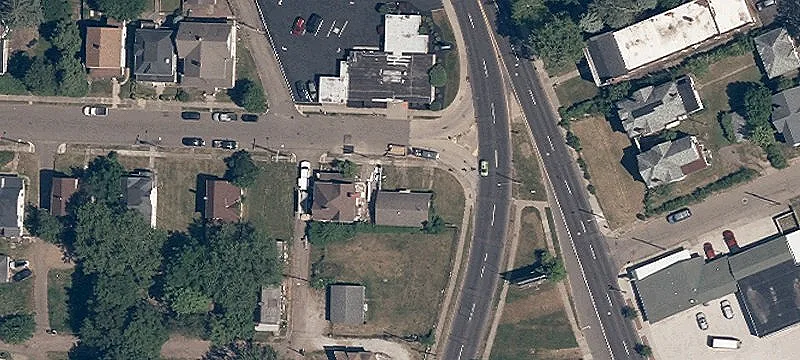 One-Story Multi-Room Commercial Building
