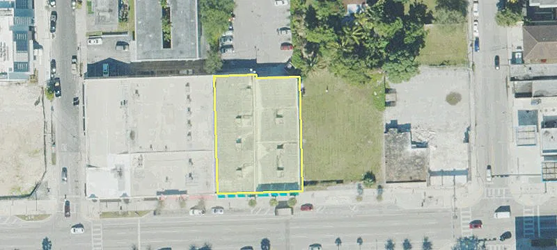 Flex Retail/Warehouse with Garage Door