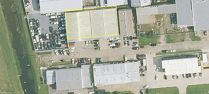 Multi-Tenant Warehouse Unit with Yard