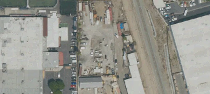 Warehouse with Secured Fenced Yard