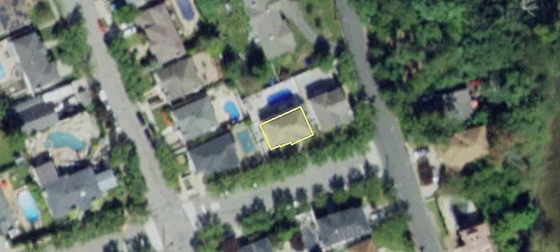Detached Two-Family Colonial