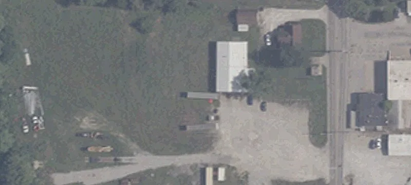 Office/Warehouse with Gravel Parking