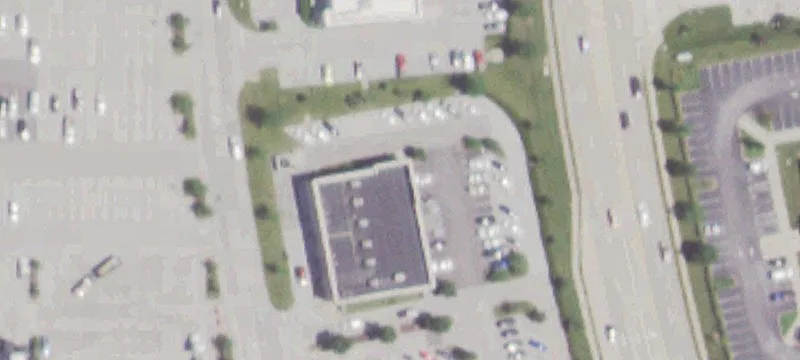 Retail Shop Space in Shopping Center