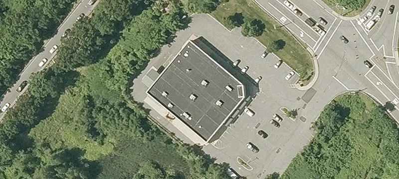 Freestanding Retail Building with Parking