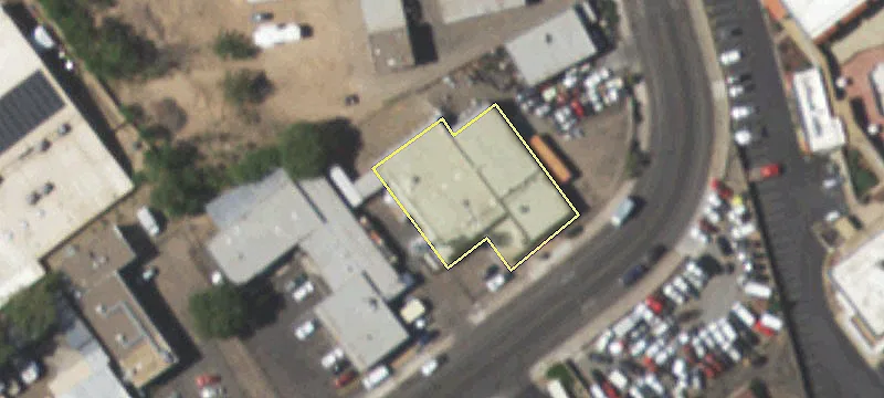 Multi-Tenant Automotive and Cellular Site