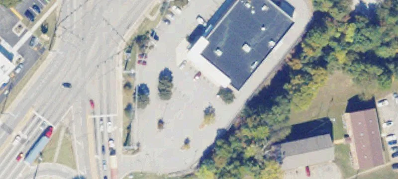 Retail Space at Signalized Intersection