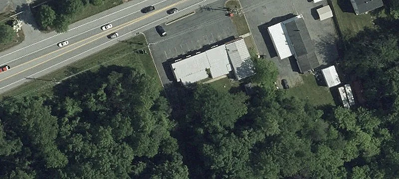 Automotive Property with Three Bays