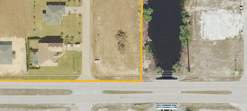 Freshwater Canal Waterfront Lot