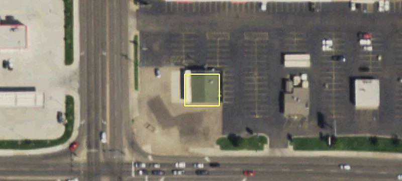 Multi-Tenant Retail Shopping Center