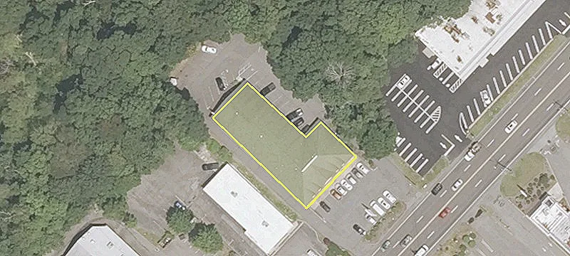 Five-Tenant Retail Building
