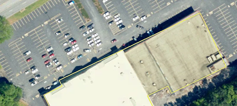 Commercial Land with Major Road Frontage