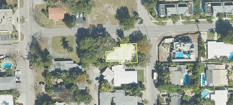 Six-Unit Apartment Building