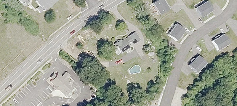 Retail/Office Building with Road Frontage
