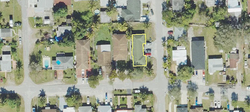 Updated 3BR/2BA Duplex