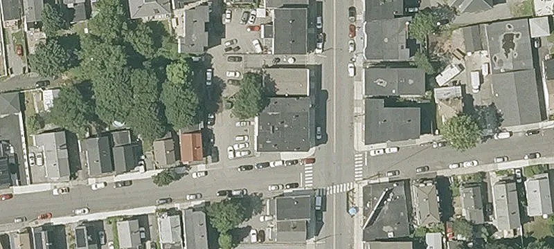 Mixed-Use Building with Tavern Lease