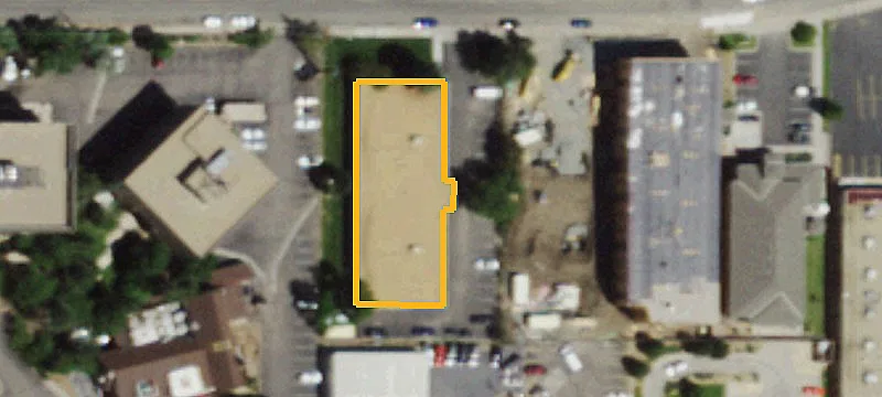 Flex Space with Ample Parking