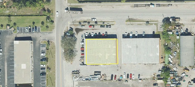 Small Bay Industrial Flex Space
