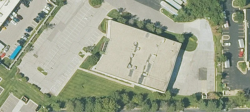Modern Office Building with Flexible Layout