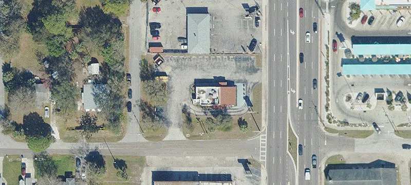Freestanding Restaurant with Drive-Thru